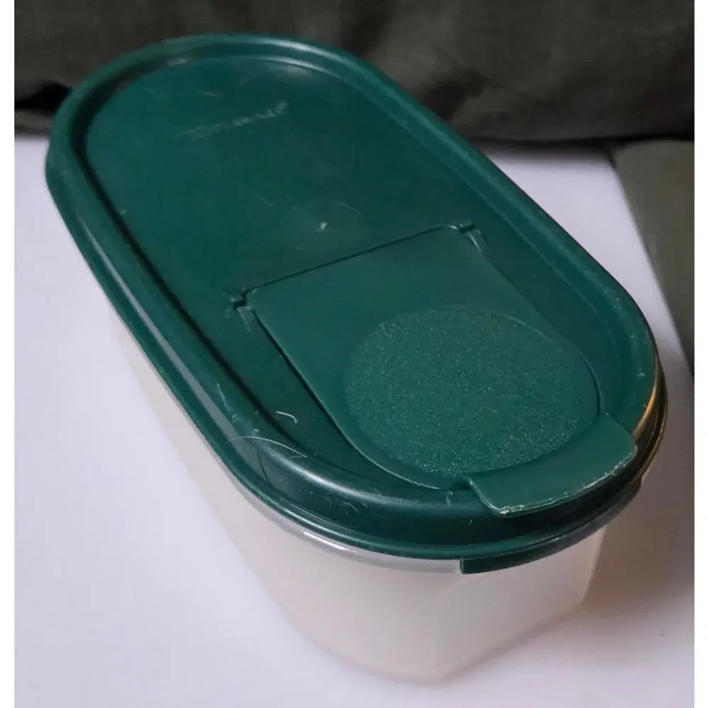 Vintage Tupperware Green Oval Modular Mate 1 Canister Base 1611 Lid 1617